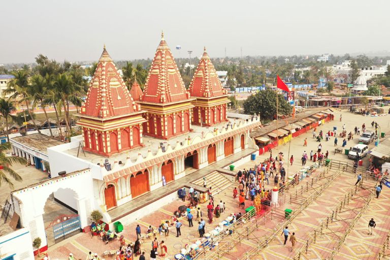 Gangasagar Mela Sees Massive Influx of Devotees Ahead of Makar Sankranti