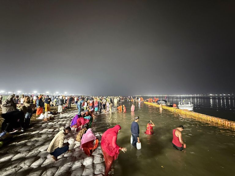 Magh Mela 2026 Begins at Prayagraj Sangam as Lakhs Take Holy Dip on Paush Purnima