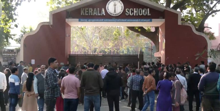 CBSE Class 10 & 12 Board Exams 2026 Begin Across India; Lakhs of Students Appear for First Papers
