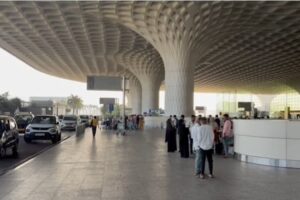 Flight Disruptions and Cancellations Hit Passengers Across India After US‑Israel Attack on Iran