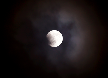 First Lunar Eclipse of 2026 Being Observed Tuesday, Temples Announce Closures and Guidelines