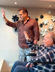Salman Khan Brings Father Salim Khan Out to Greet Fans on Eid Days After Hospital Discharge