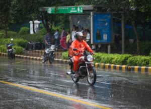 After Zomato Swiggy Hikes Platform Fee by 17% Amid Rising Energy Costs