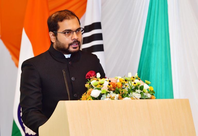 Mumbai Gets New Regional Passport Officer as IFS Officer Swapnil Thorat Takes Charge