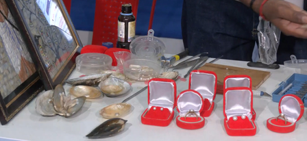 Pearl Farming Takes Spotlight at Advanced Agriculture Festival in MP's Raisen District