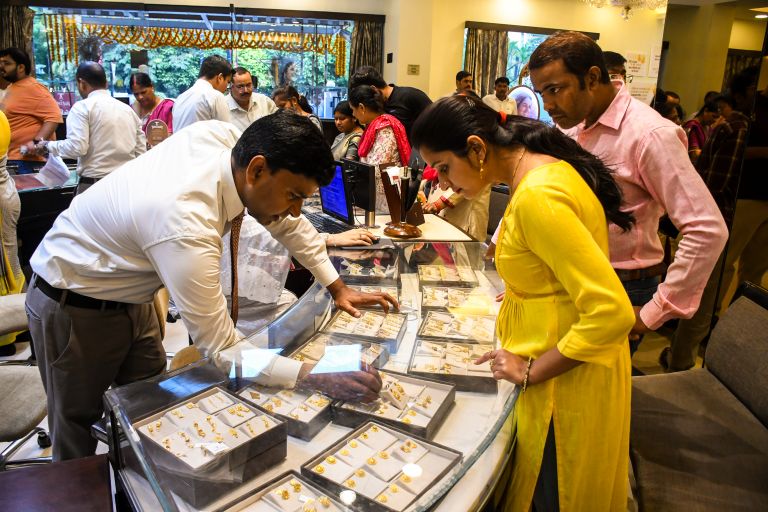 Akshaya Tritiya 2026: Gold, Silver Sales Set to Cross ₹20,000 Crore Despite Price Surge, Says CAIT