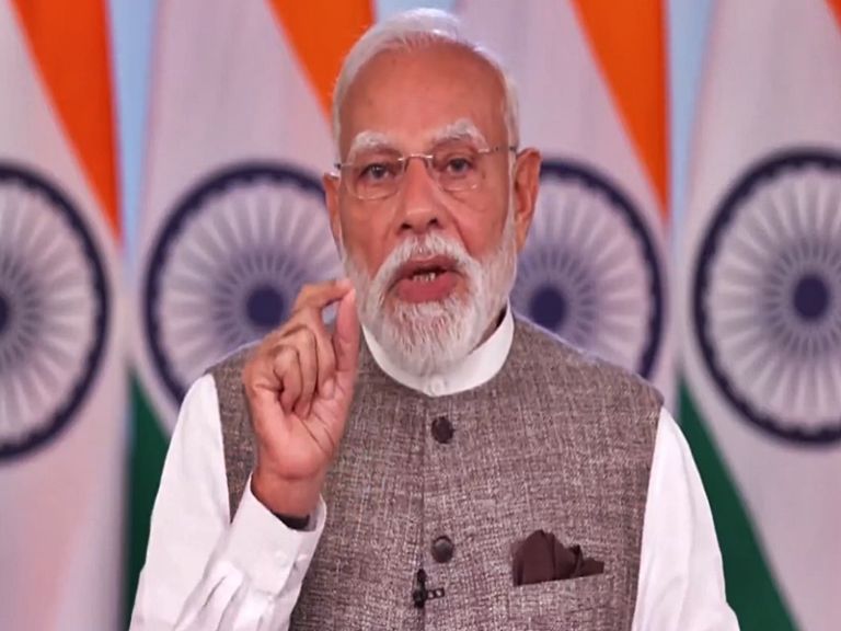 PM Modi Targets "Selfish Politics" of Congress, DMK, TMC, SP After Women’s Reservation Bill Fails in Lok Sabha