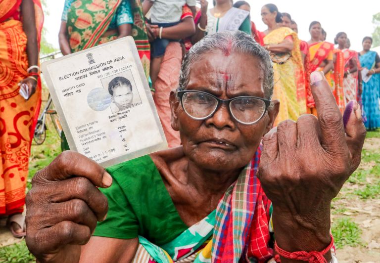 West Bengal 90%, Tamil Nadu 82% Turnout by 5 PM; Strong Voting Trend