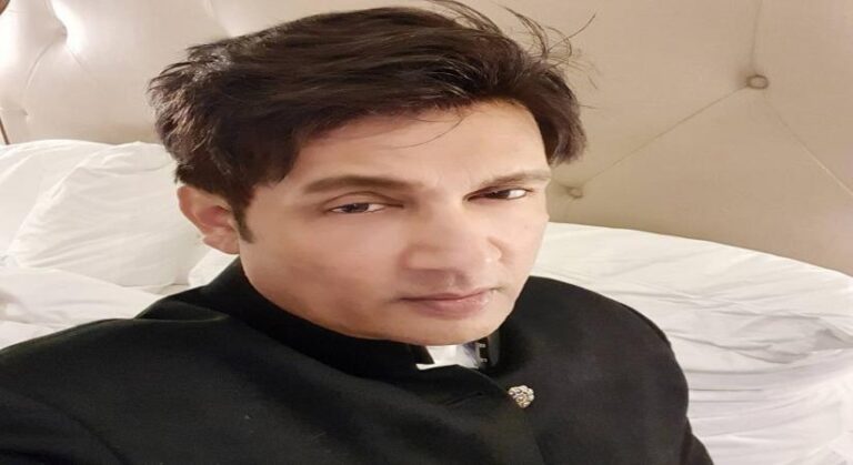 Shekhar Suman Remembers Memorable Interview with Renowned Politician Bal Thackeray