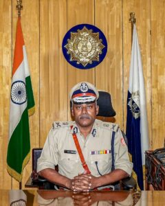 Kolkata Police Commissioner Bans Use of JCBs in Victory Processions, Warns of Legal Action