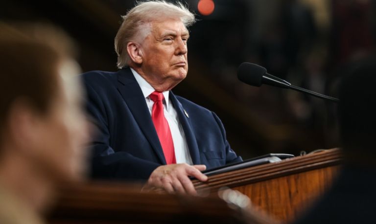 Raja Krishnamoorthi Urges Trump to Reveal China-Linked Financial Interests Ahead of Xi Meeting