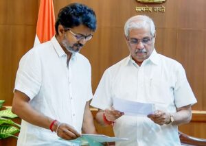 President’s Rule Speculation Grows as Tamil Nadu Political Deadlock Deepens President’s Rule Speculation Grows as Tamil Nadu Political Deadlock Deepens