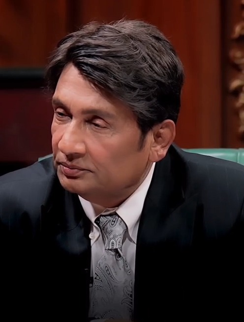 Shekhar Suman Takes Playful Dig at Bollywood, Jokes “More Clothes Are Taken Off in Our Industry”