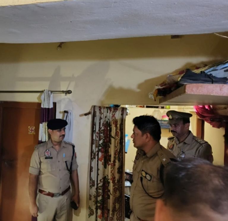 Teen Allegedly Kills Brother, Sister-in-Law, Nephew in Gorakhpur