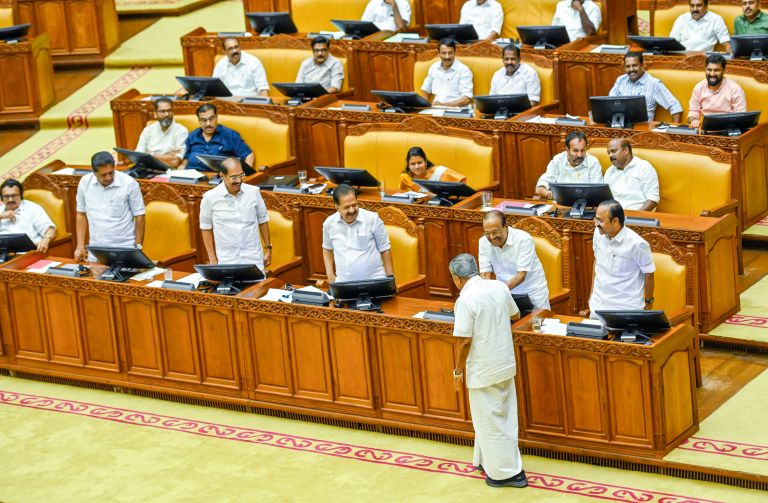 Kerala Assembly Sees Heated Clash Between V.D. Satheesan and Pinarayi Vijayan Over Financial White Paper