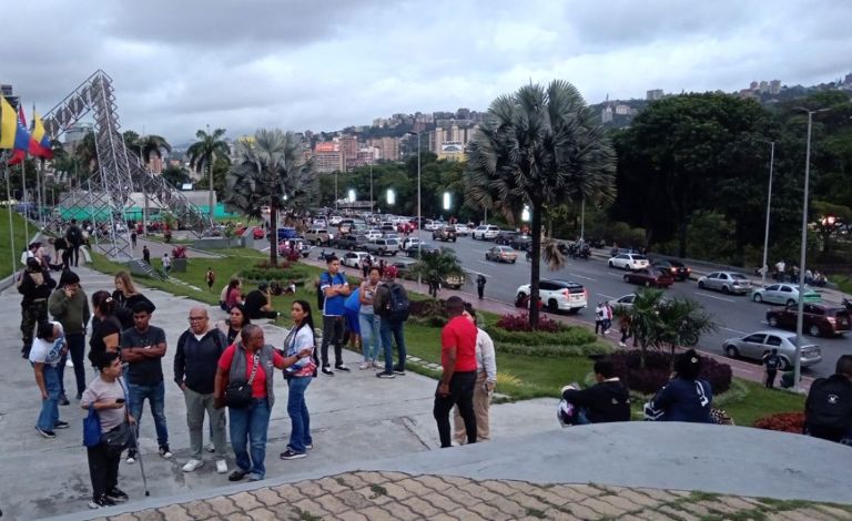 Venezuela Declares State of Emergency After Powerful Earthquakes Cause Widespread Damage